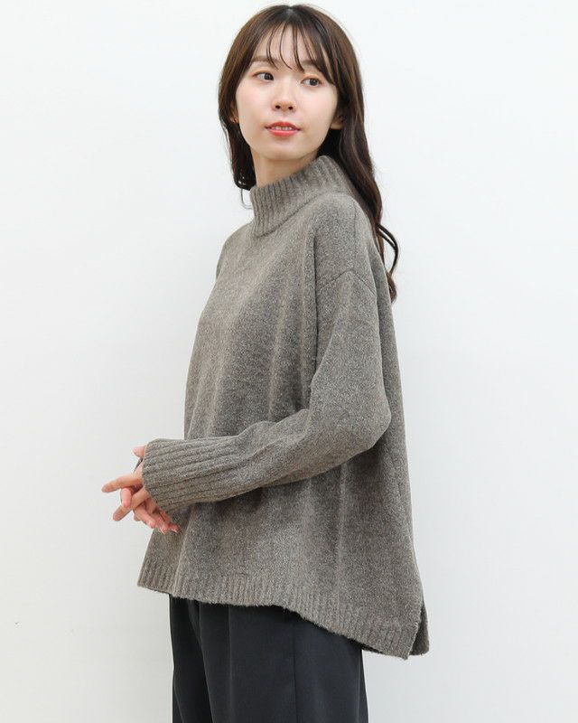 30％OFF】［mao made］ヤクフィールハイネックAラインバックスリット