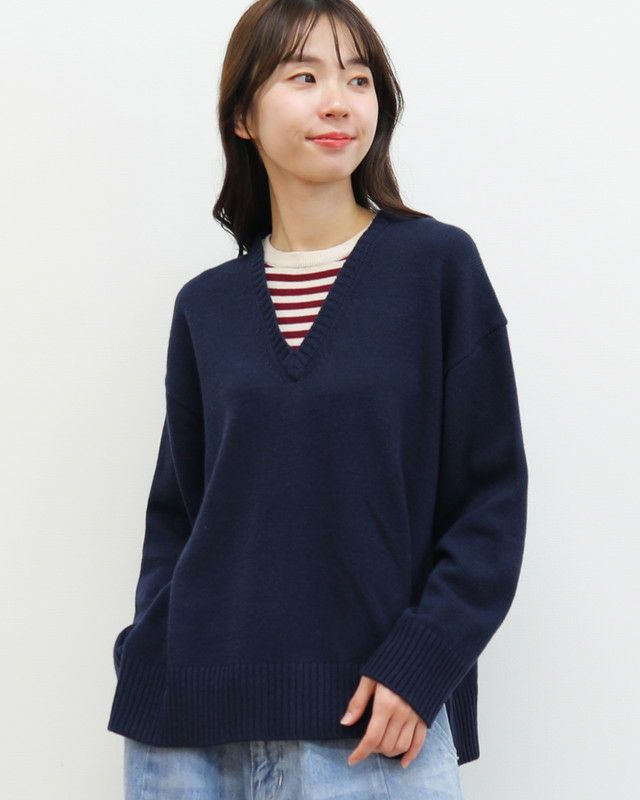 50％OFF】［mao made］レイヤード風Vネックプルオーバー／マオメイド