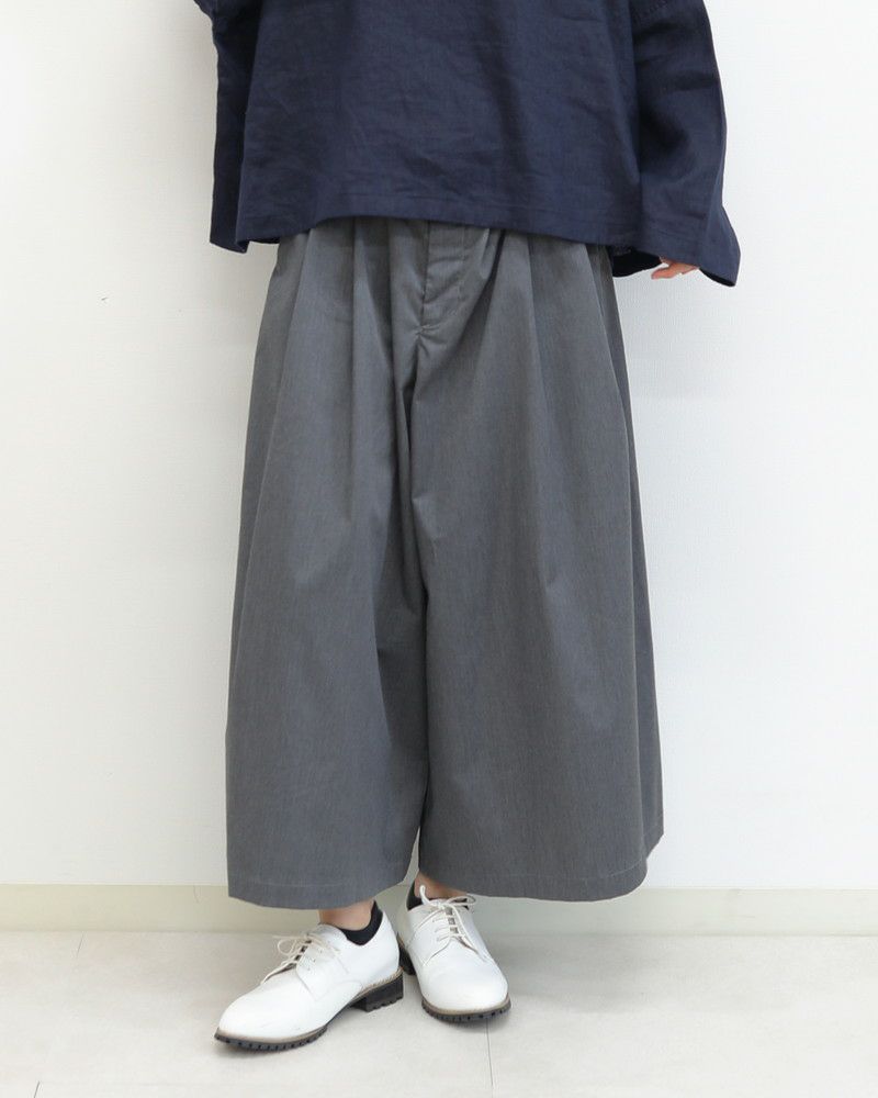 ［grin］ライトツイルストレッチスカートパンツ