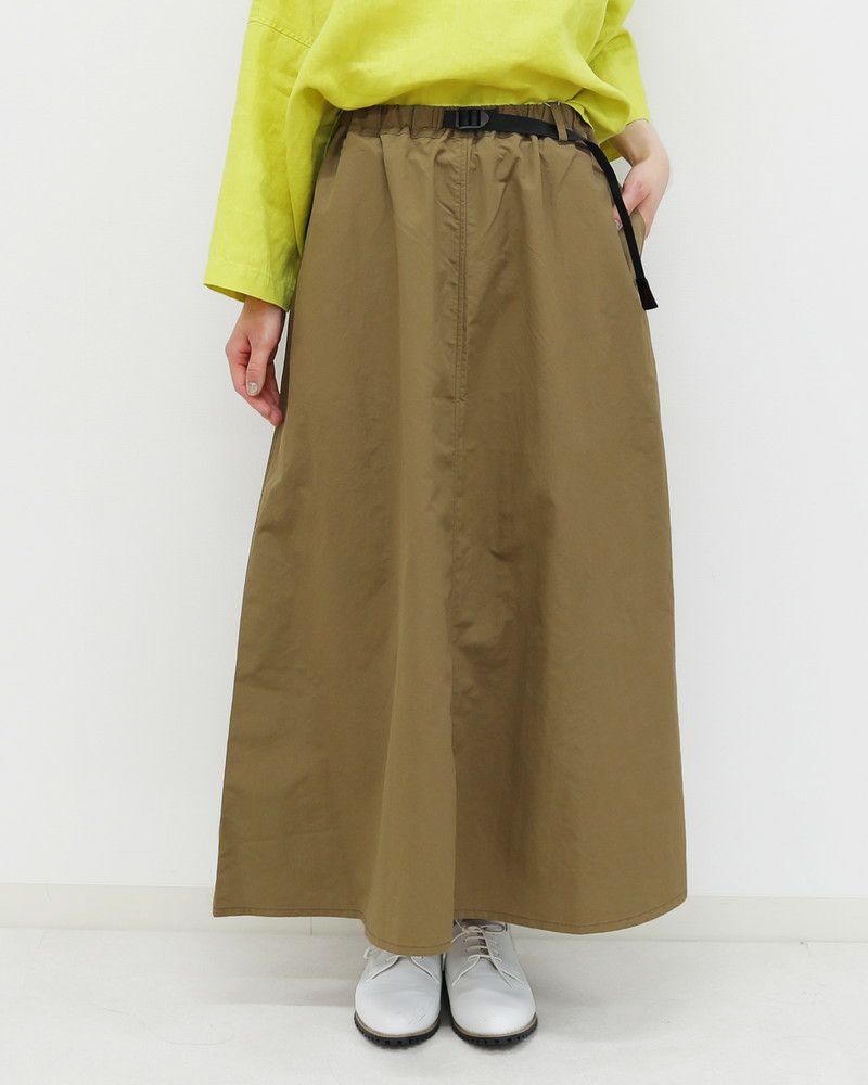 ［Gramicci］ナイロンフレアスカート
