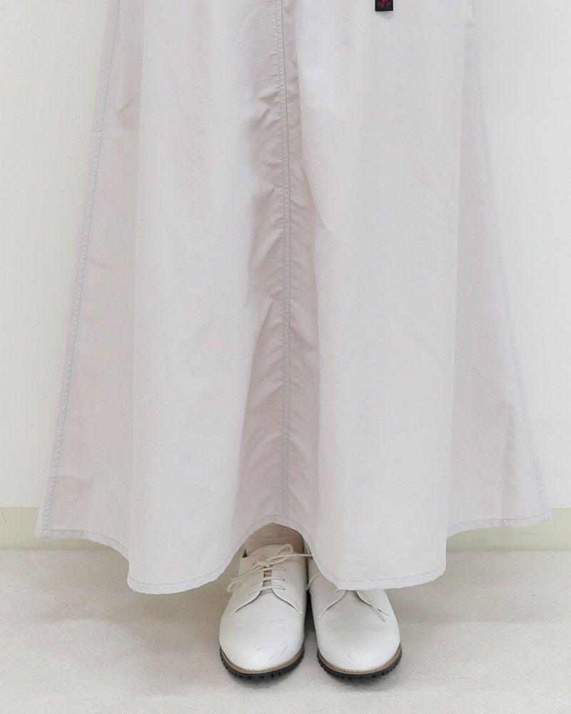 ［Gramicci］ナイロンフレアスカート