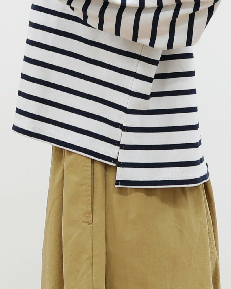 ［ON SEVEN DAYS］スタッフプロデュース パネルボーダーギャザー袖プルオーバー